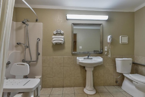 Budgetel Inn and Suites image 16