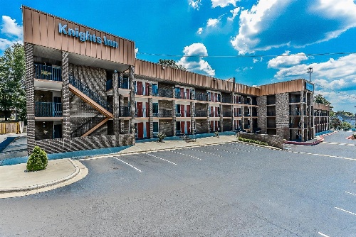 Budgetel Inn and Suites image 2