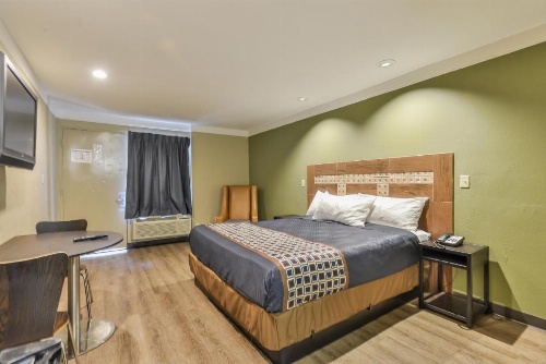 Budgetel Inn and Suites image 20
