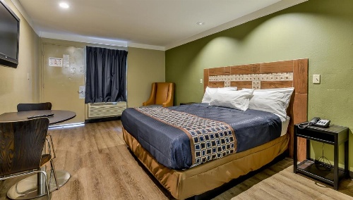 Budgetel Inn and Suites image 21